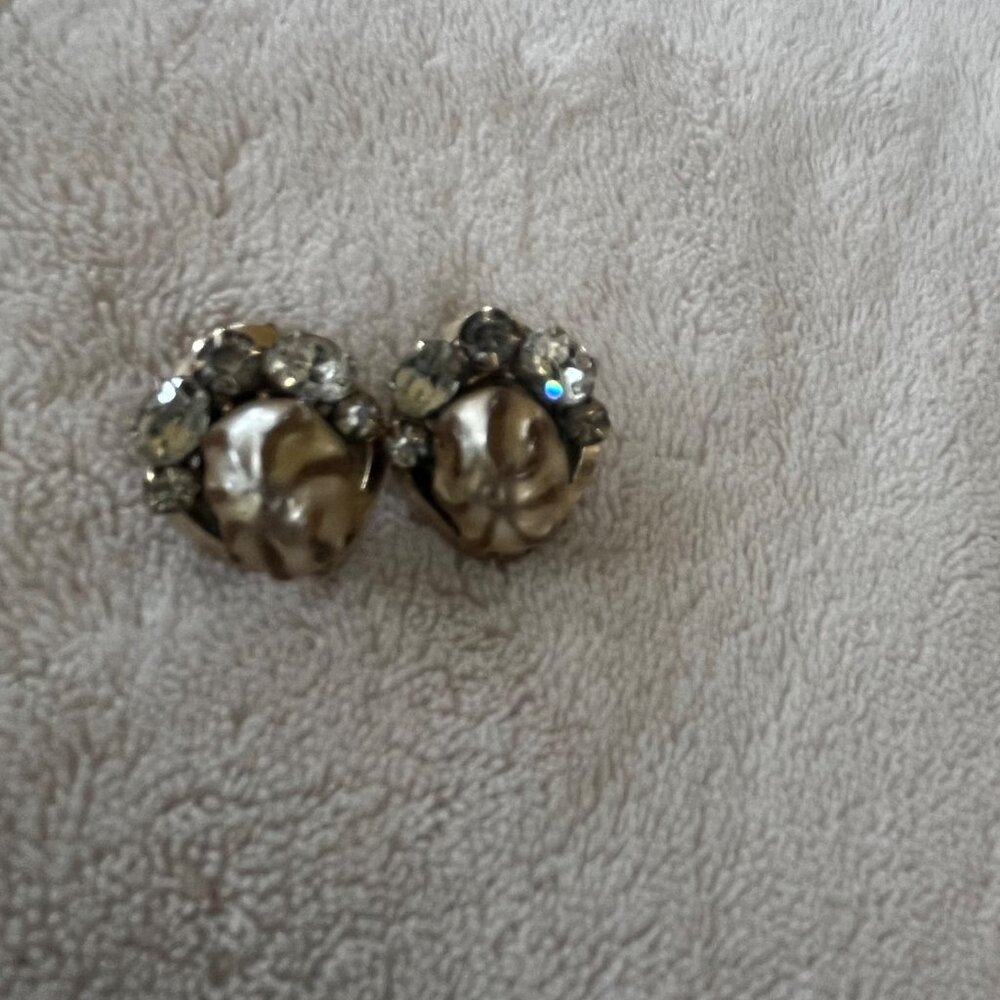 Women’s Fashion Earrings Stylish Jewelry Accessory Chic Statement Dangle Stud